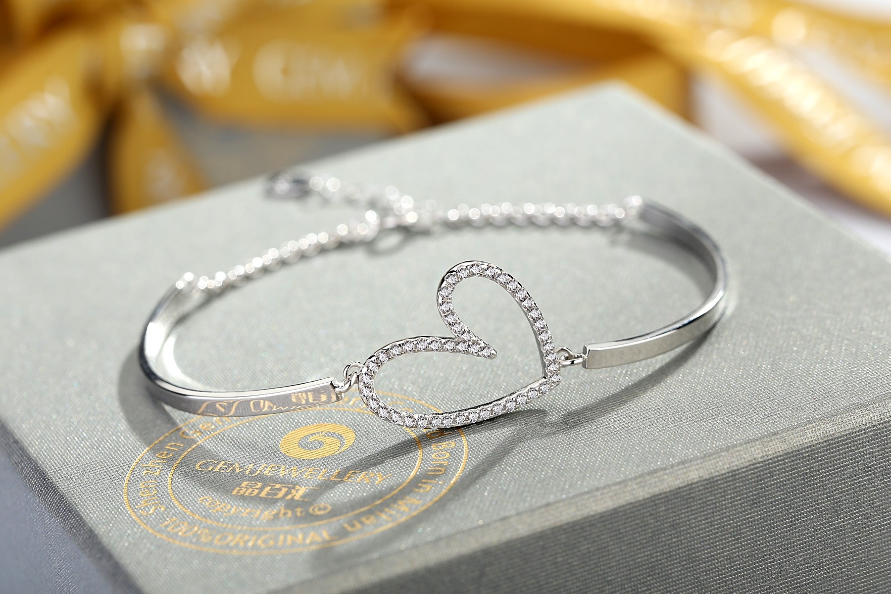 Bracelets Wholesale Jewelry Women Dainty Cubic Zirconia 925 Sterling Silver Heart Loves Bracelet