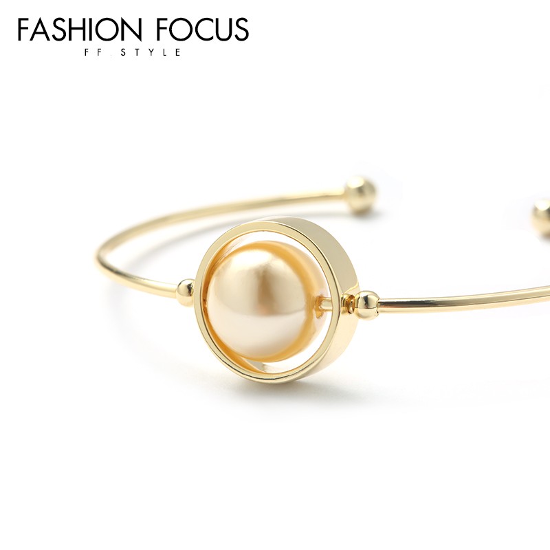Factory Jewelry Brass 14k Gold Plated Fashion Women Open Cuff  Pearl Charm Bracelets & Bangles
