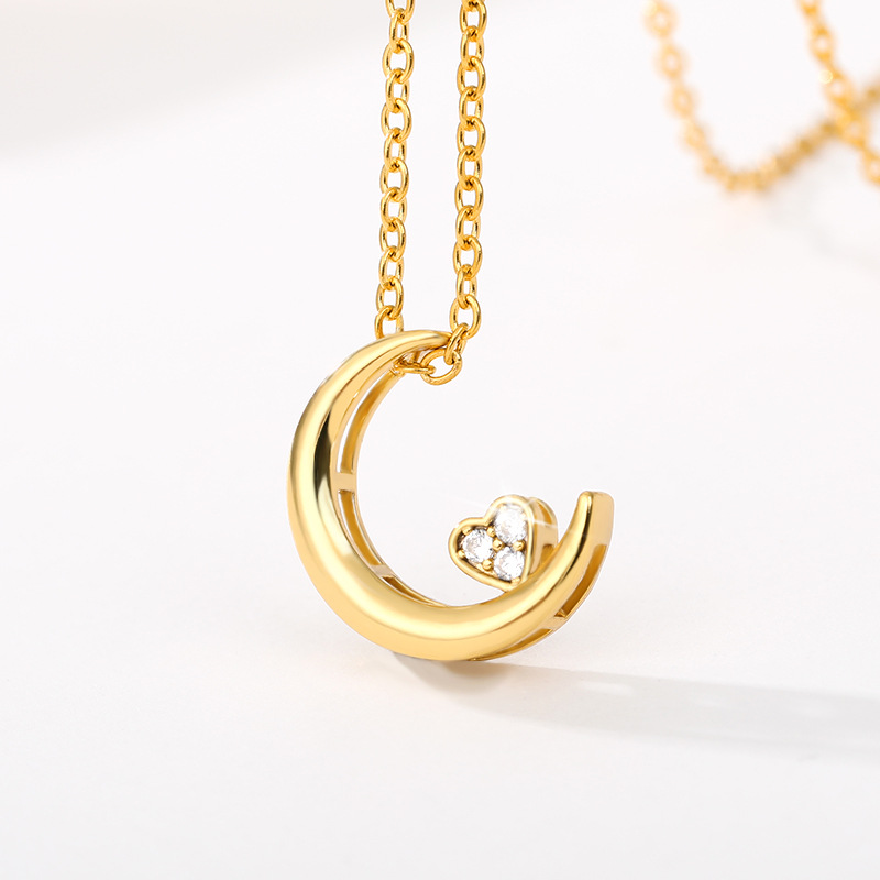 Brass Fashion Moon Pendant Necklace