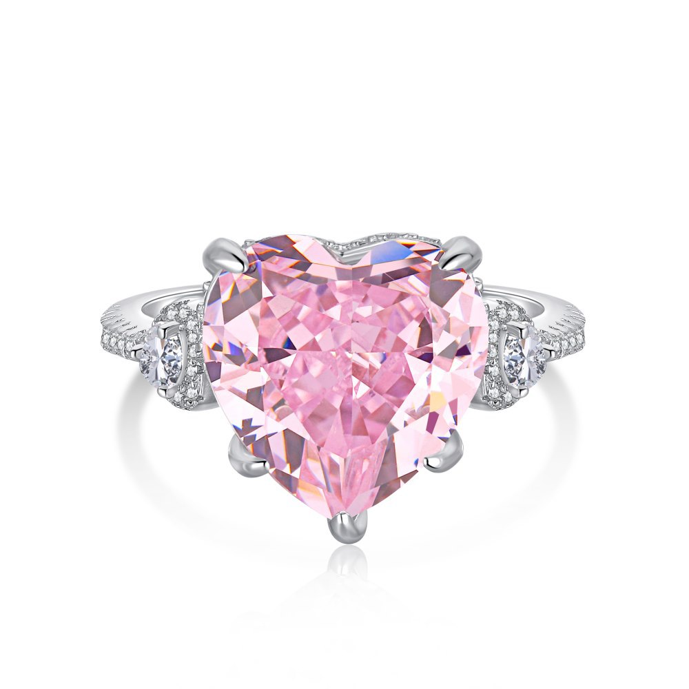 Brilliant Zircon Sweetness Ring - A Luxurious Choice of Light and Sweetness