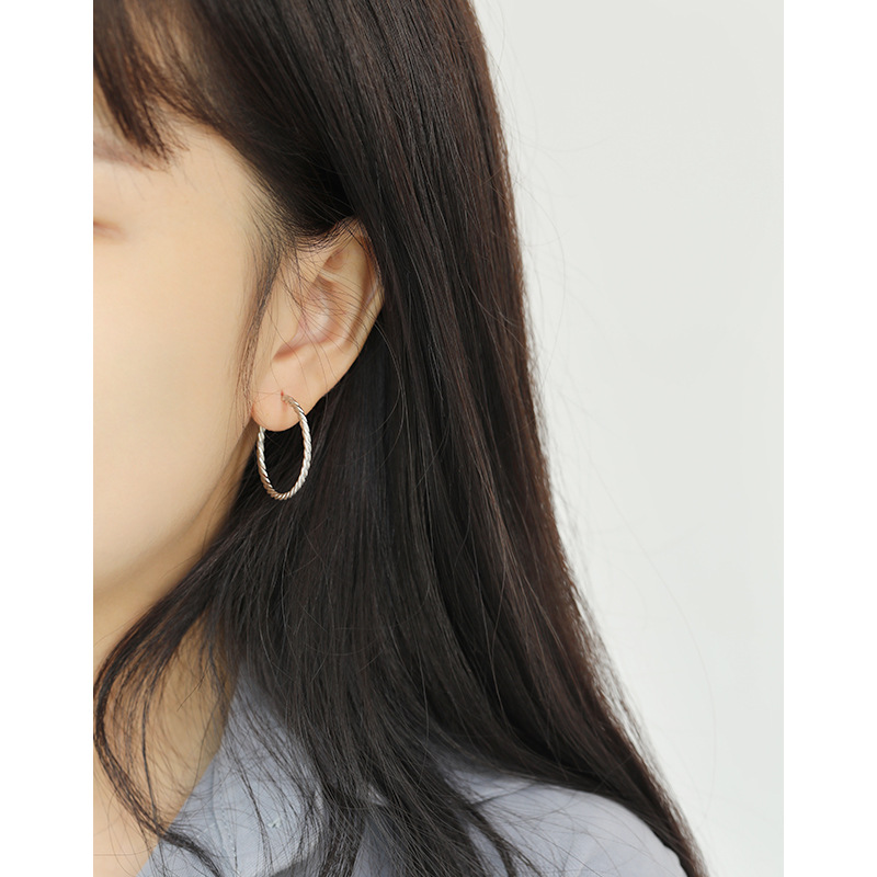 Simple Hoops Earrings 925 Sterling silver Women Jewelry Inventory Unique Trendy Earrings(图1)