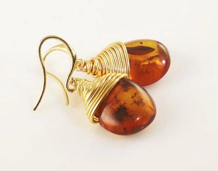 Talking About Gem Culture-Amber Jewelry(图1)