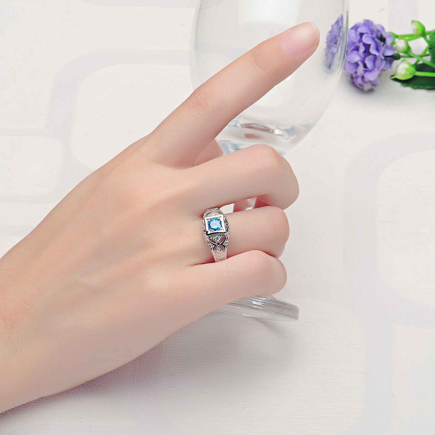 925 Sterling Silver Rhodium Plating jewelry  Statement Solitary Blue Stone Rings Women ring(图3)