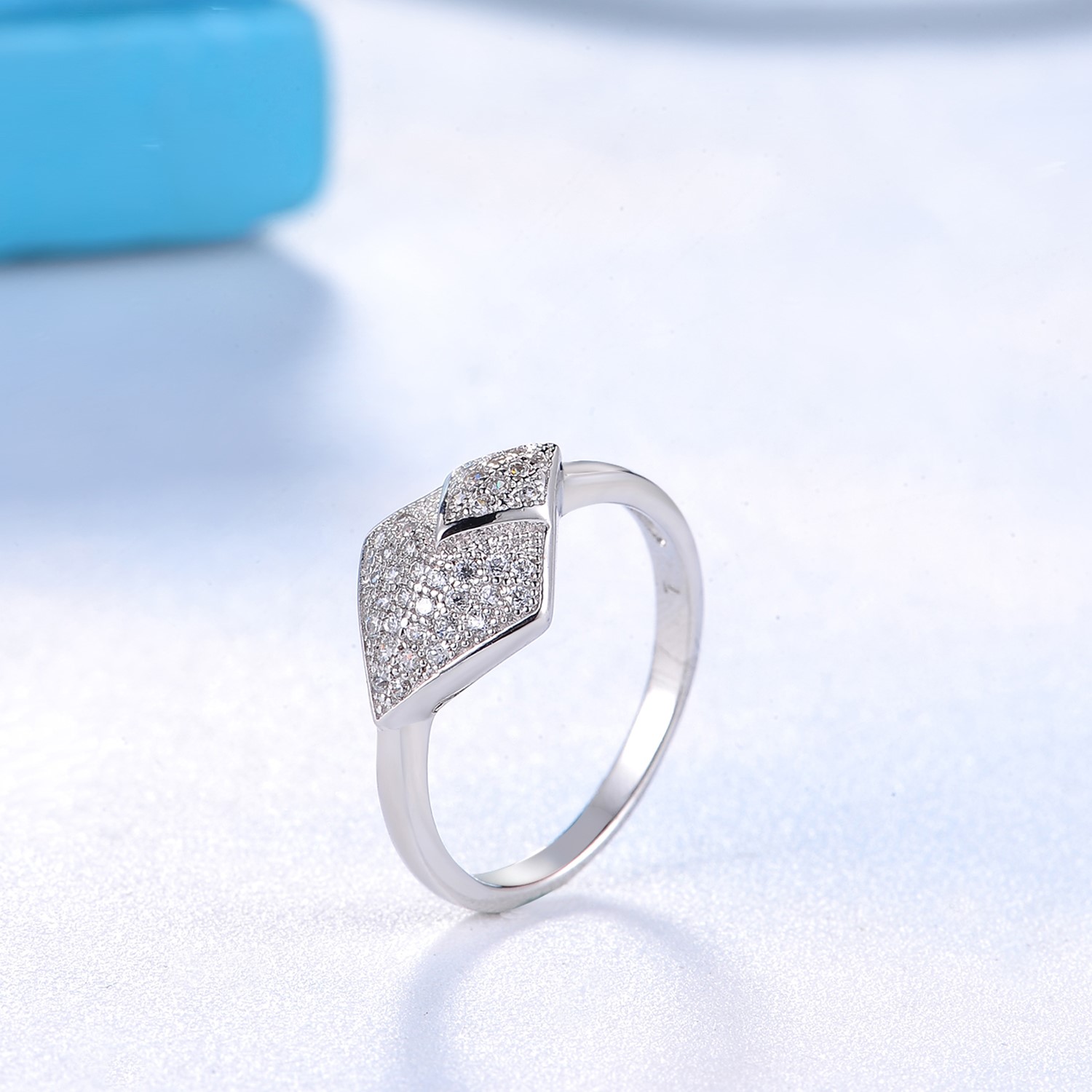 Wholesale Fashion Crystal Rings Cubic Zirconia Geometric jewelry silver Irregular  Shape Women Rings(图2)