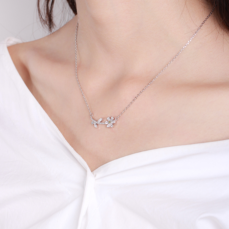 Designer Custom CZ 925 Sterling Silver rhodium  plated Small Daisy Petal  Women Jewelry (图7)