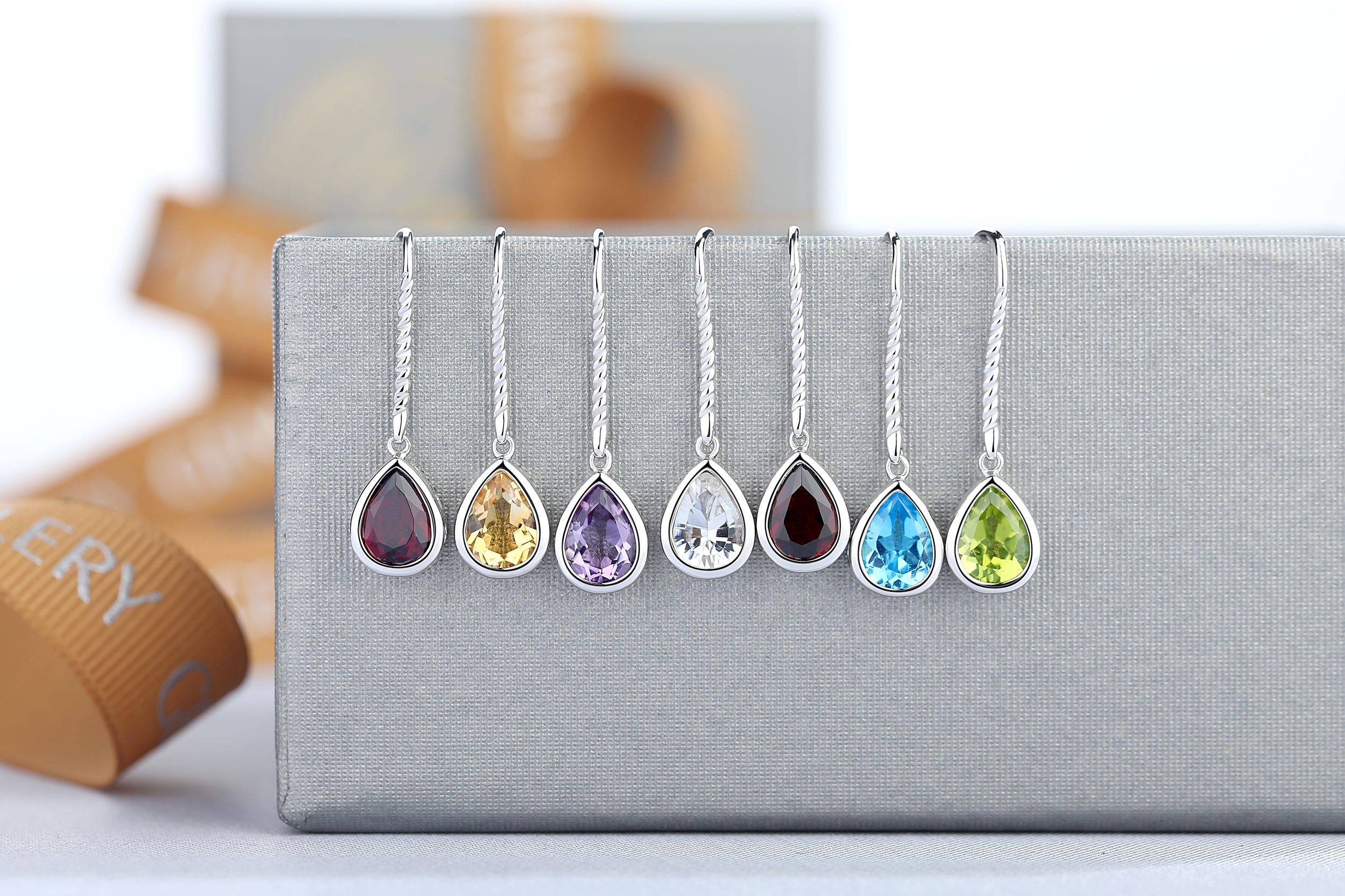 Wholesale Raindrop 925 Sterling Cubic Zirconia Silver Gold / Rhodium Plated Women Jewelry Drop Earri(图1)