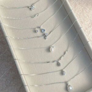 Fresh Elegant S925 Silver Jewelry Minimalist Zircon Necklace Women Fashion Luxury Versatile Collarbone Chain Simple Design Chic Accessory
