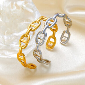 Stunning silver jewelry durable elegant timeless accessory for any occasion