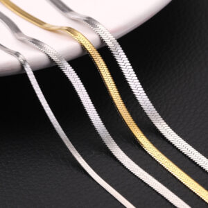 Stylish silver jewelry with blade pendants and gold plating