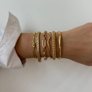 Silver jewelry bracelet with fade resistant stainless steel for women