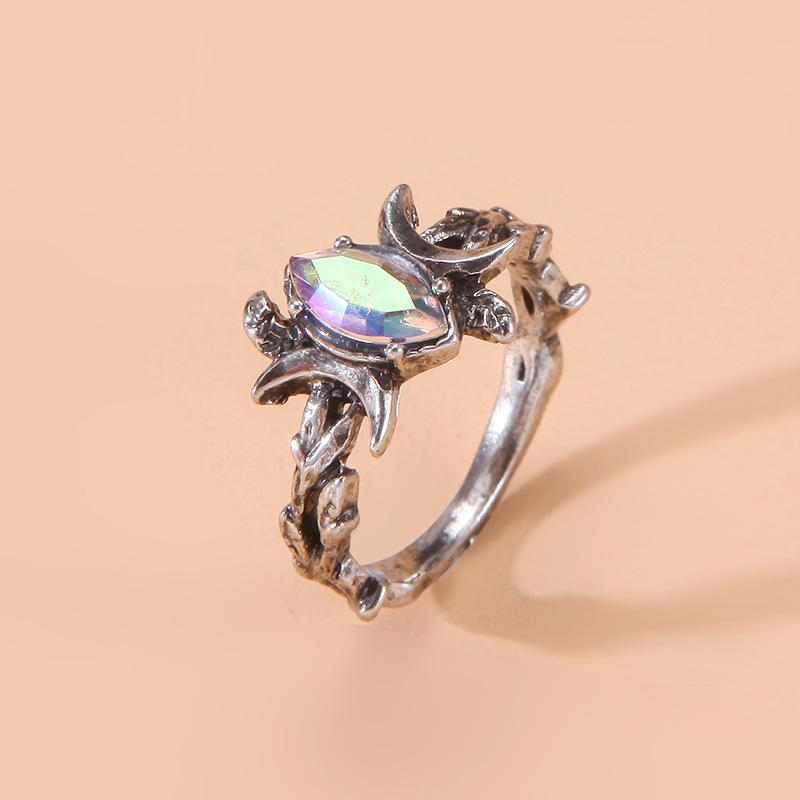 engagement ring
