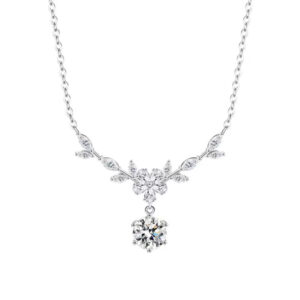 S999 Pure Silver Cherry Blossom and Laurel Branch Necklace for Women Elegant Nature-Inspired Stylish Clavicle Chain Jewelry