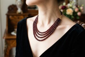 garnet bead necklace