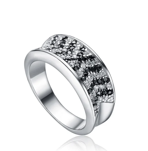 pavé setting